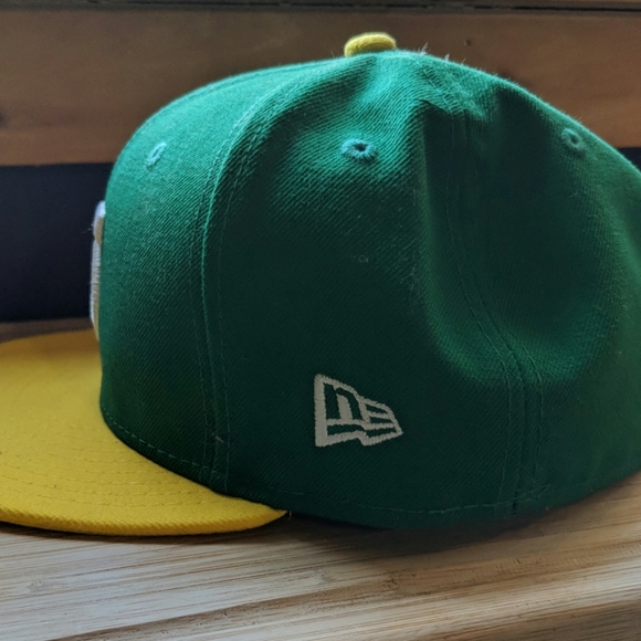 Burton Flat Brim 7 1/4" men's hat - Picture 3 of 4